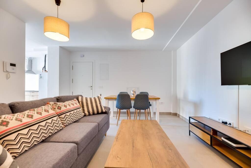 Lxr Lombok 2Hab Junto Al Mar Lejlighed Fuengirola Eksteriør billede
