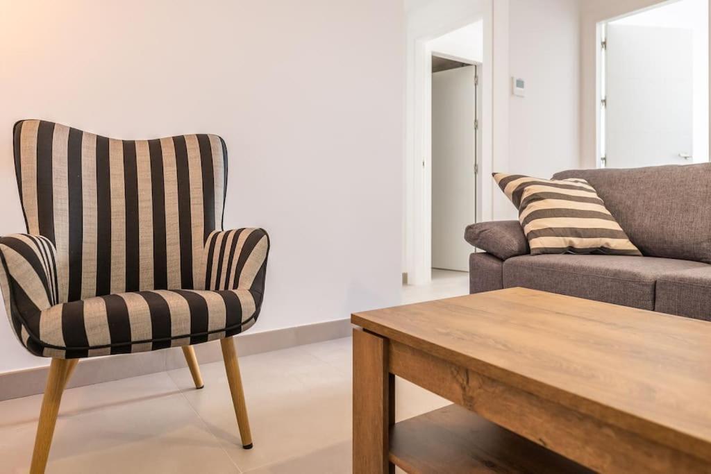 Lxr Lombok 2Hab Junto Al Mar Lejlighed Fuengirola Eksteriør billede