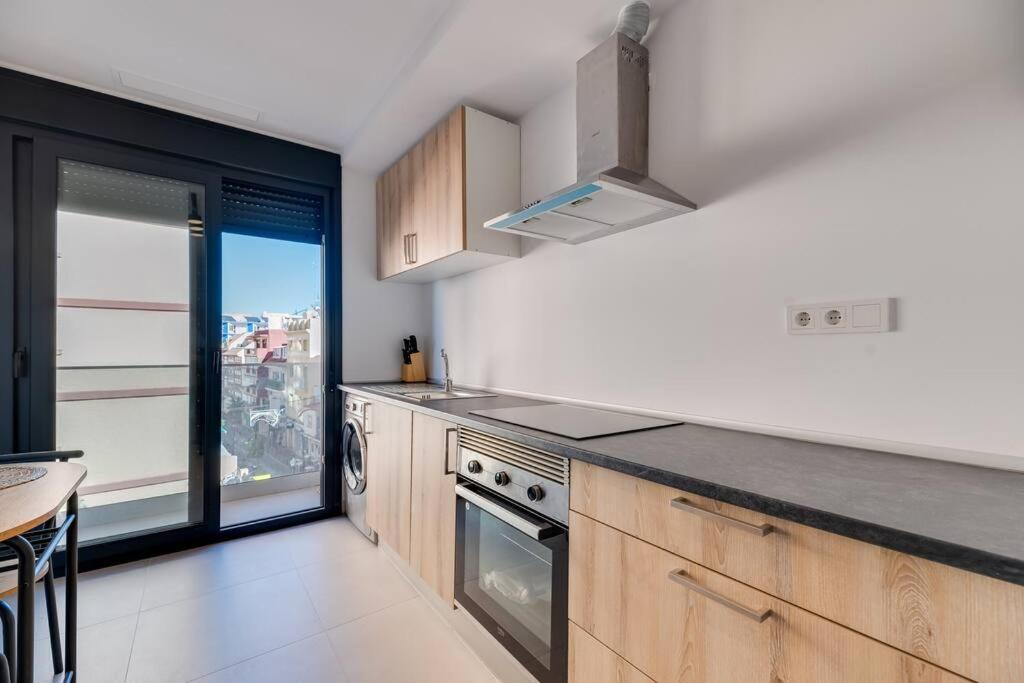 Lxr Lombok 2Hab Junto Al Mar Lejlighed Fuengirola Eksteriør billede